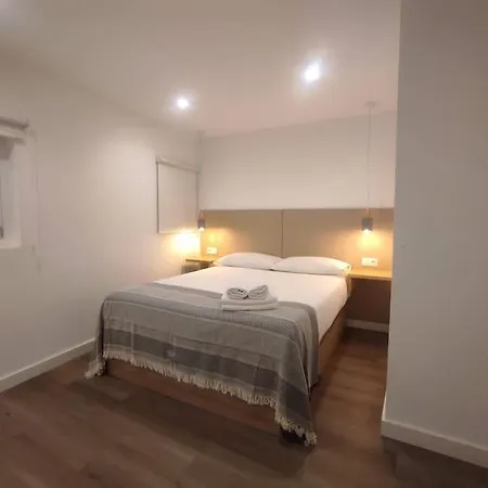 Lepanto2 - En El Centro Gastronomico Y Junto A La Catedral Lägenhet