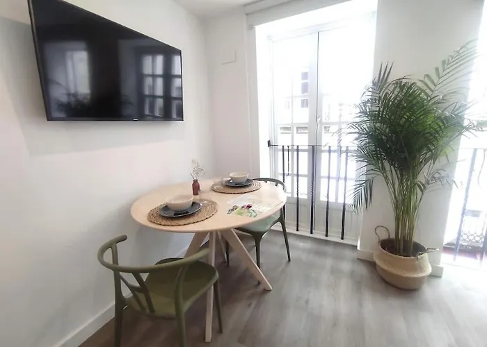 Lepanto2 - En El Centro Gastronomico Y Junto A La Catedral *